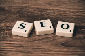 Budowanie linków w SEO, czyli sposób na zostanie białym kapeluszem branży SEO